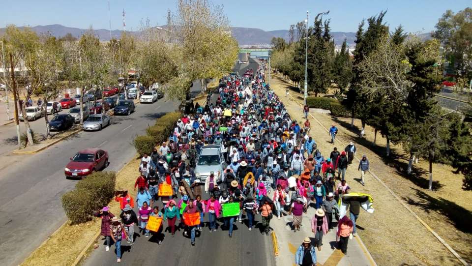 Fuerte protesta por parte de los habitantes de Ixmiquilpan.