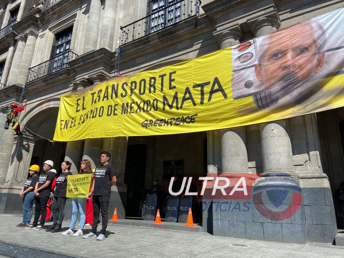 Se sube Greenpeace México protestas por aumento a pasaje