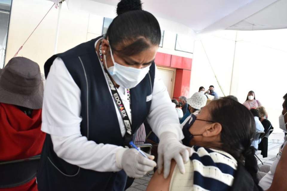 Aplicarán segunda dosis de vacuna AntiCovid en 16 municipios mexiquenses
