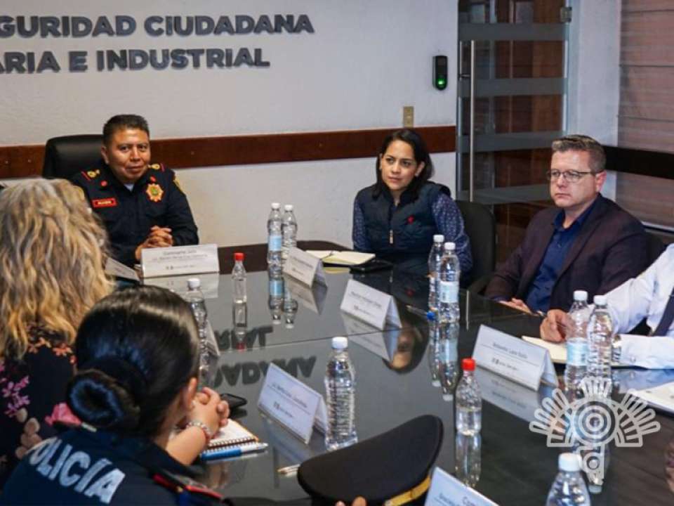 Instructores de la Policía Bancaria e Industrial de la CDMX capacitarán a policías auxiliares de Puebla en materia de seguridad de bancos y traslado de valores
