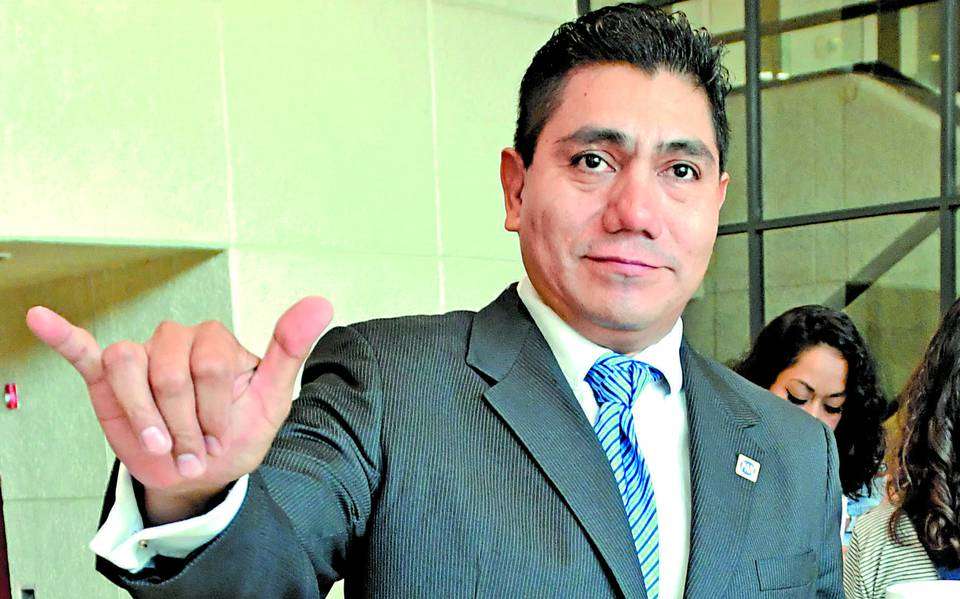 Jorge Luis Preciado renuncia al PAN