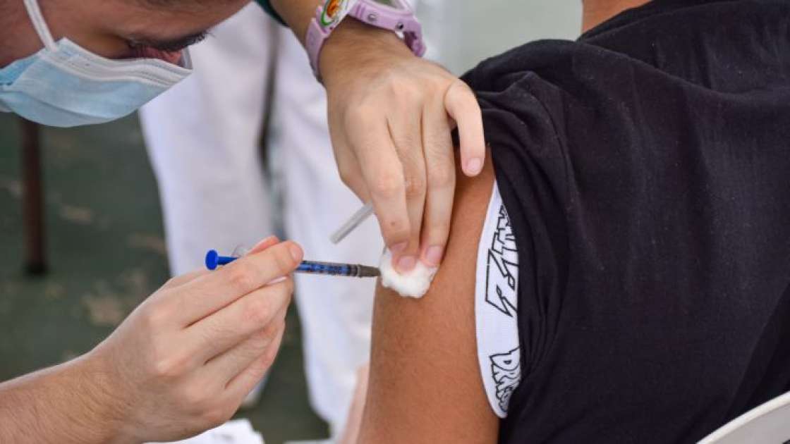 Iniciará aplicación de vacuna de refuerzo para adultos mayores de 60 años en el municipio de Morelos
