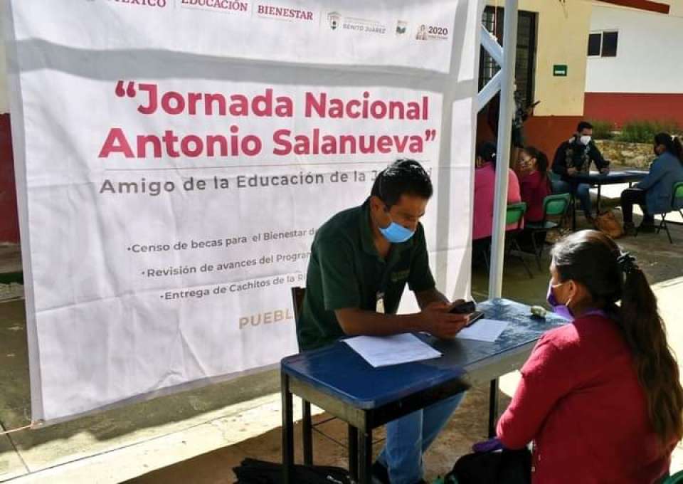Continua censo para becas del bienestar Benito Juárez.