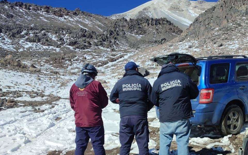 Mantienen búsqueda de alpinistas desaparecidos en el pico de Orizaba