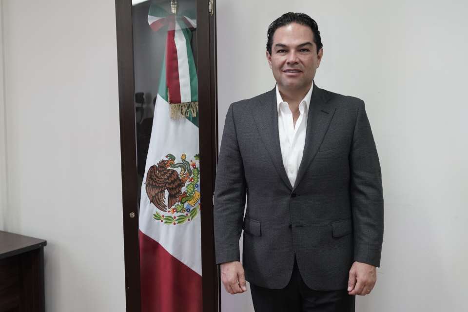 Asume Enrique Vargas del Villar Coordinación Nacional de Diputados Locales Panistas