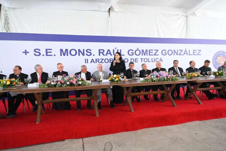 Gobierno del Estado e Iglesia Católica comparten propósito de velar por el bien de los mexiquenses