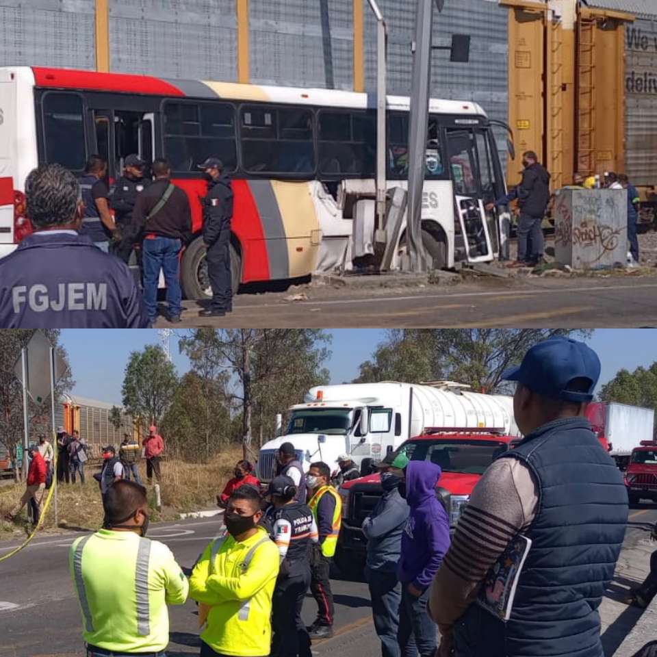 Deja un muerto y 20 lesionados, accidente entre camión de pasajeros y tren en Toluca