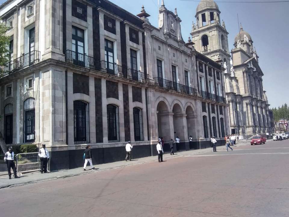Continúa falta de pago a trabajadores del ayuntamiento de Toluca