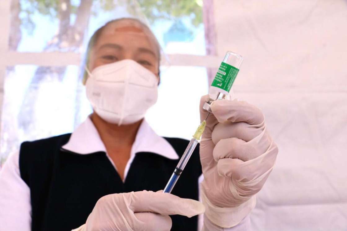 Inmuniza Edomex a 105 mil 545 trabajadores de Salud