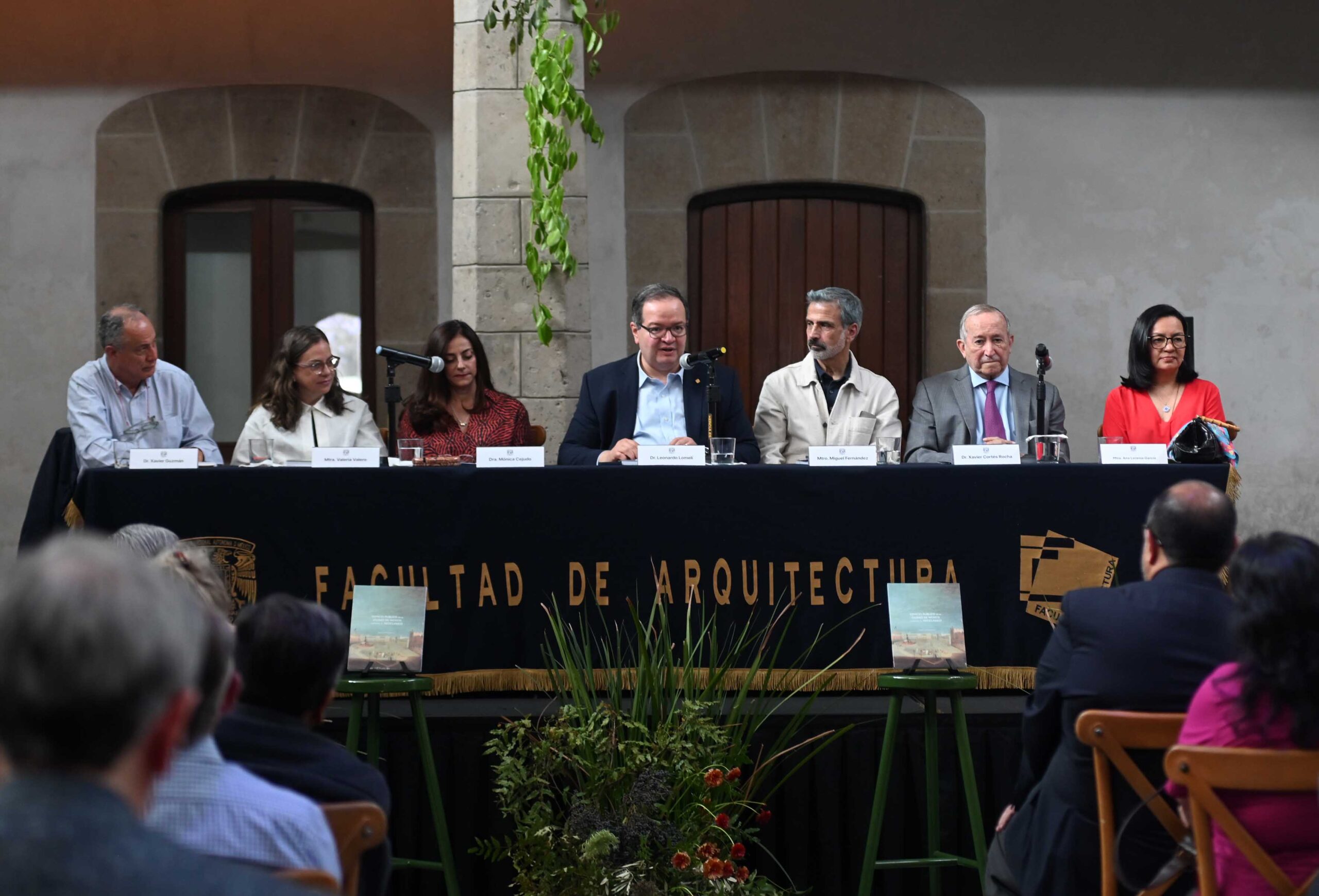 #Nacional | Presentan libro “Espacio público en la Ciudad de México durante el Neoclásico” escrito por académico de la UNAM