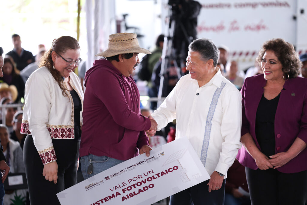 Julio Menchaca destinó más de 183 mdp para obra pú