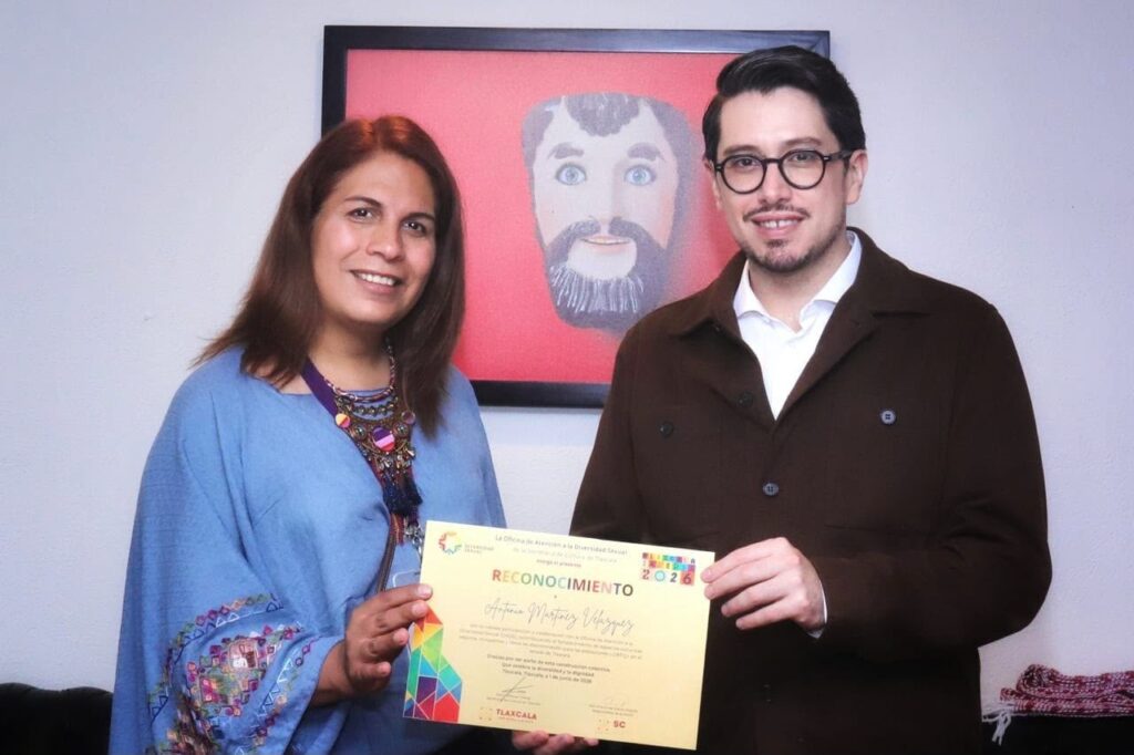 RECONOCEN LABOR DE ANTONIO MARTÍNEZ VELÁZQUEZ EN F
