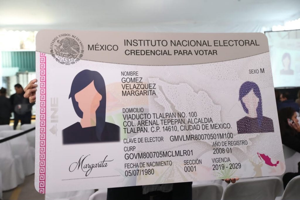 #Nacional | INE renueva credencial para votar con 