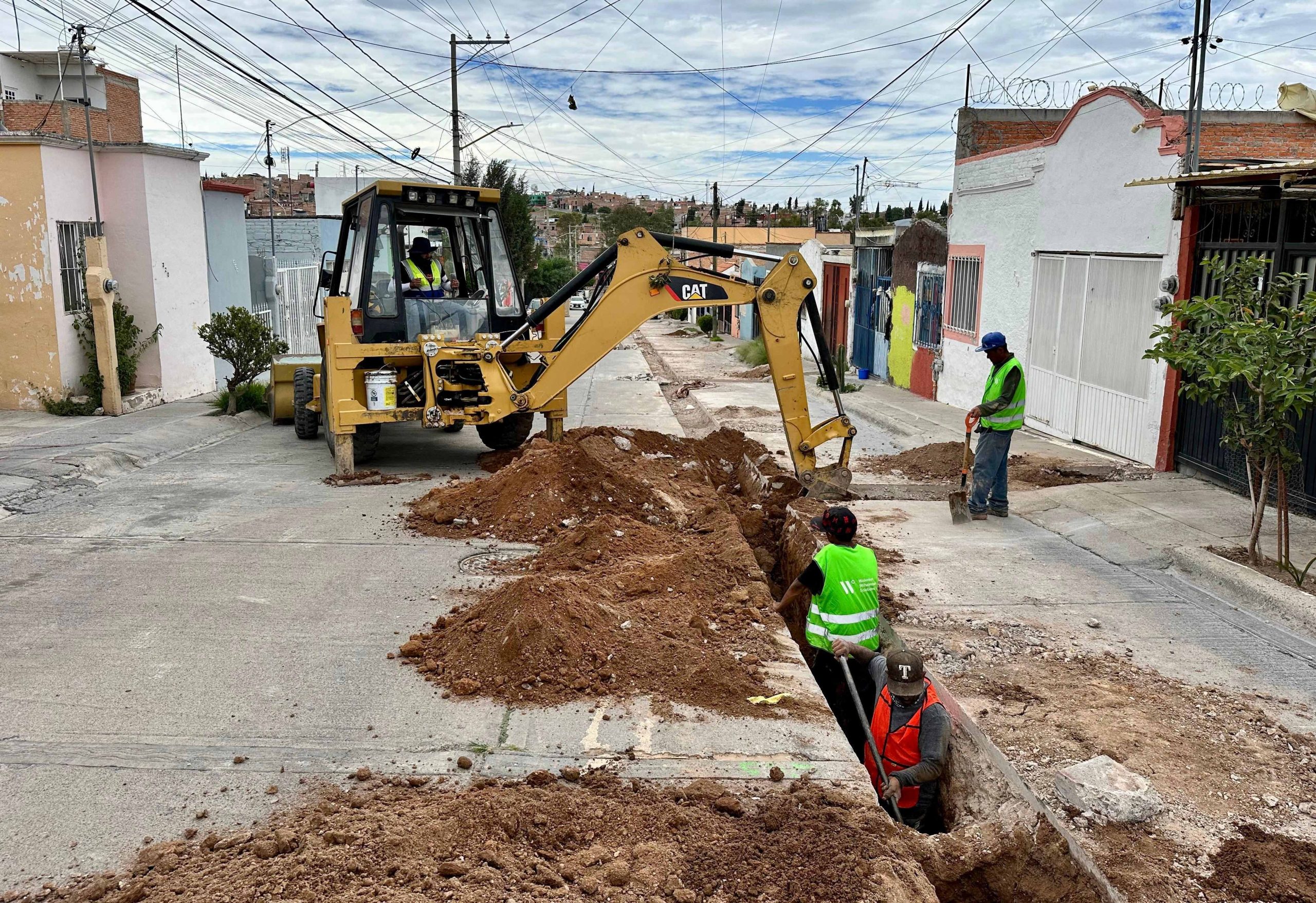 Leo Montañez impulsa rehabilitación hidráulica en 