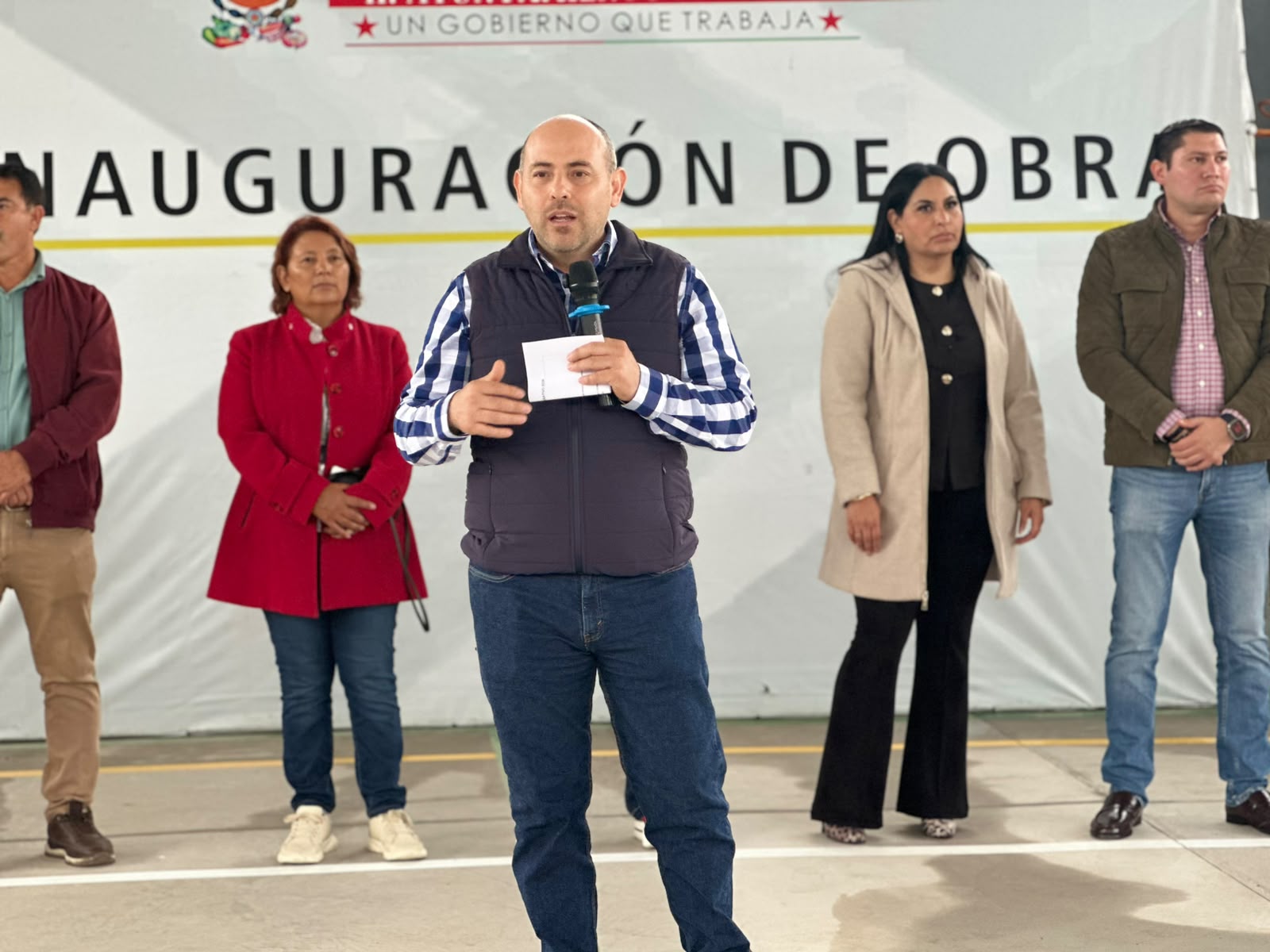 Eric Gaona entrega nueva Unidad Deportiva en Metró